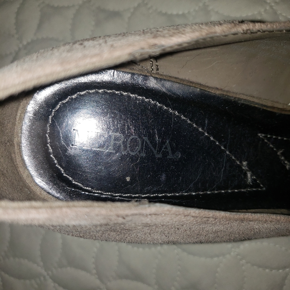 Shoes - Picture 3 of 3